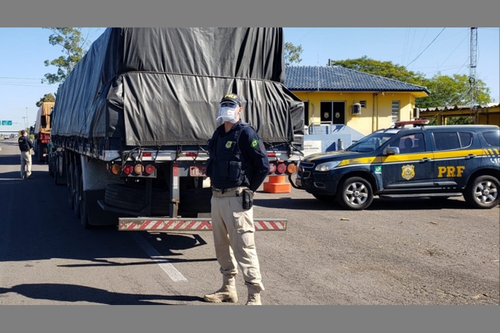 PRF registra aumento de apreensões e redução de mortes nas rodovias federais gaúchas durante a pandemia de Coronavírus