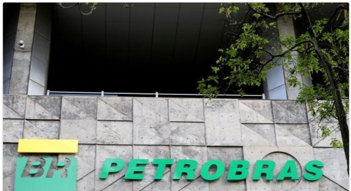 Conselho da Petrobras aprova diretriz para preço de combustíveis