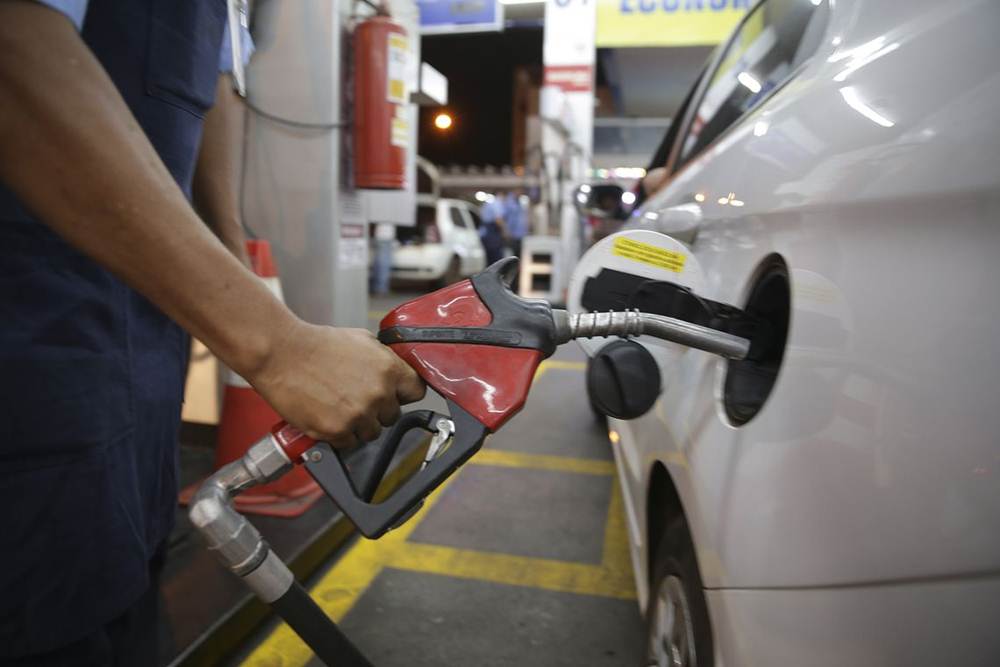 Petrobras anuncia nova alta nos preços da gasolina, diesel e gás