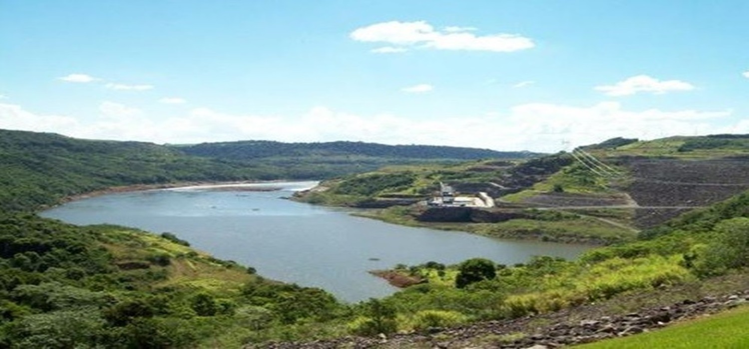 Pescador afirma ter visto cobra gigante no lago da Usina Hidrelétrica Machadinho