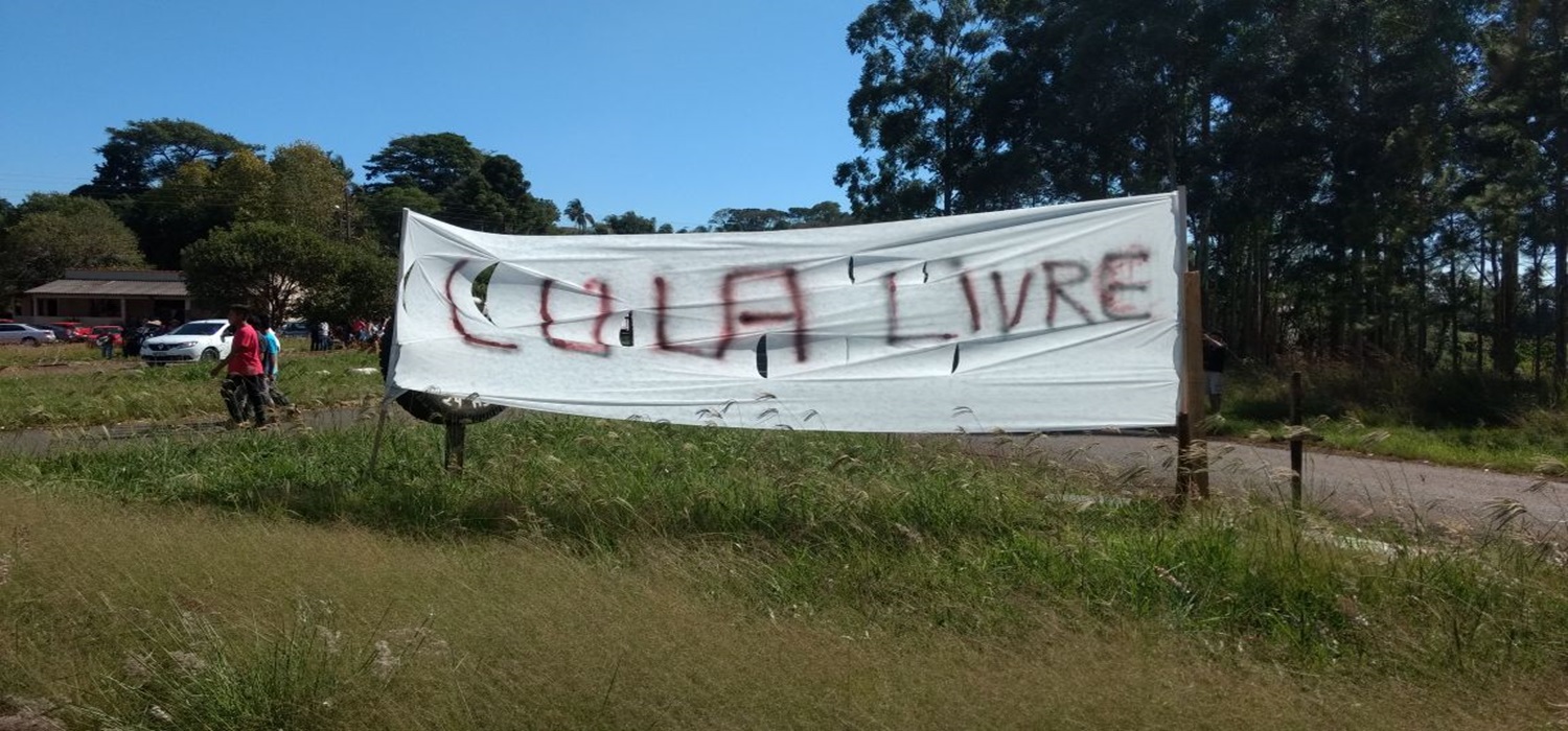 Mobilização por Lula Livre esta acontecendo nesta tarde no trevo de São José Nonoai.