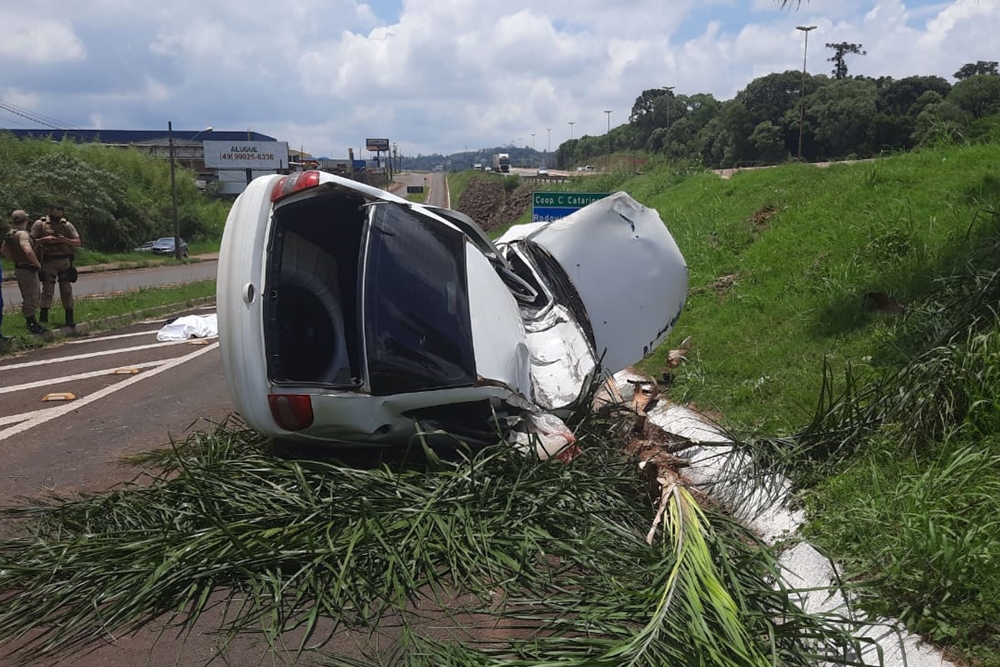 Mulher morre em grave acidente de trânsito em Chapecó