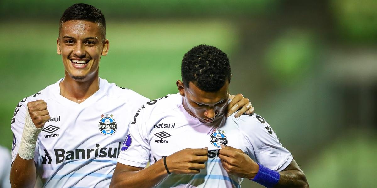 Grêmio volta a golear o Aragua e confirma vaga nas oitavas da Sul-Americana