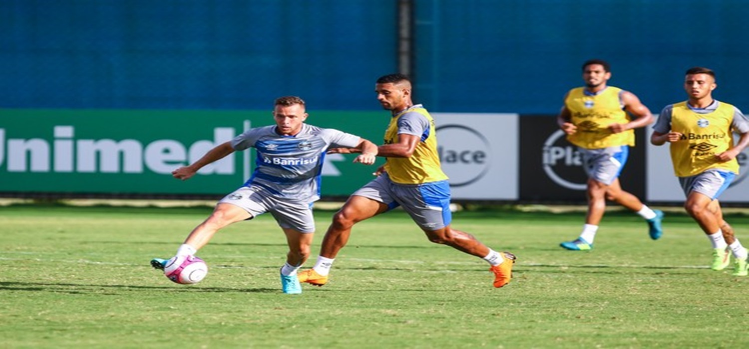 Grêmio se reapresenta com presença de Arthur em treino de reservas