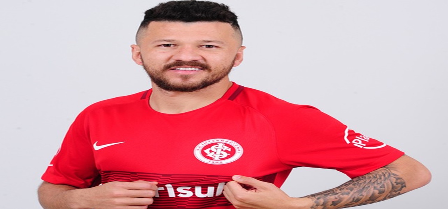 Ex-Chape, Rossi assina contrato com o Inter por empréstimo até o fim do ano