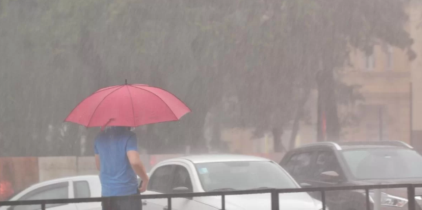 Ciclone e frente fria devem provocar chuva intensa em todo o RS