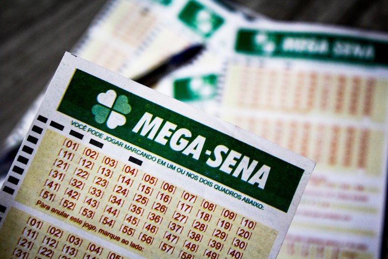 Mega-Sena acumula pela 6ª vez e pode pagar R$ 115 mi no sábado