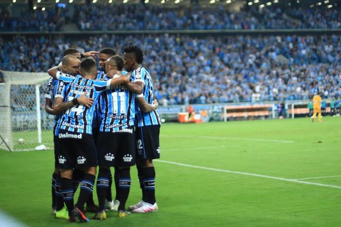 Grêmio vence o Rosario Central e segue vivo na Libertadores