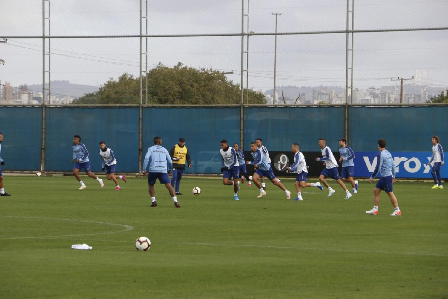 Grêmio x Palmeiras: antes da Libertadores, Renato fecha treino 