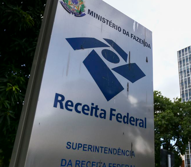 Arrecadação federal atinge R$ 158,99 bilhões em fevereiro