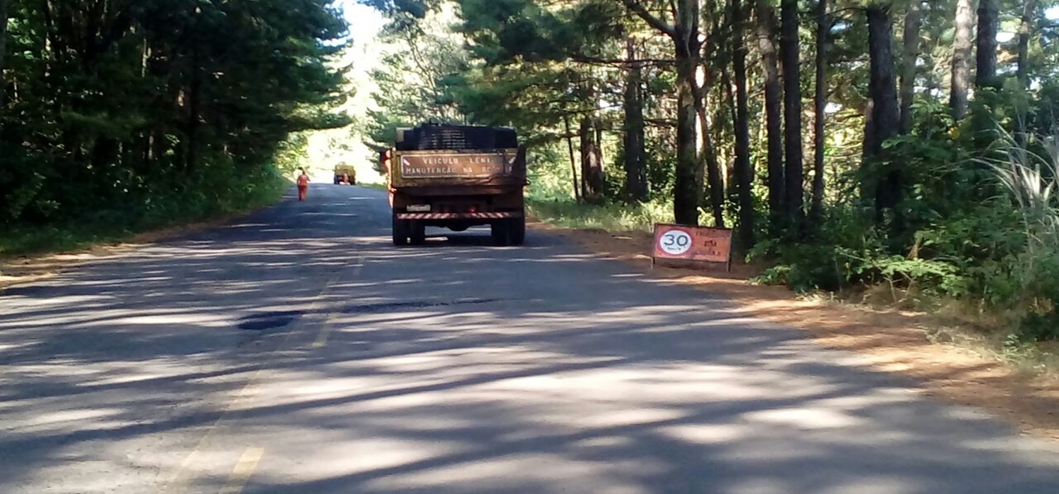 DAER REALIZA OPERAÇÃO TAPA BURACOS NA ERS 504.