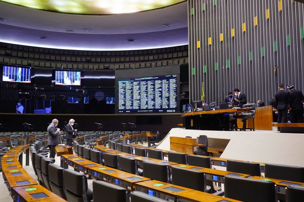 Câmara aprova MP do novo salário mínimo de R$ 1.100