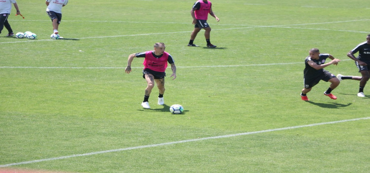 Odair ajusta Inter e dá atenção à marcação pressão em treino sem Rodrigo Dourado