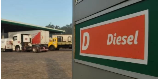 Reajuste no diesel terá impacto nos alimentos, transporte público e fretes