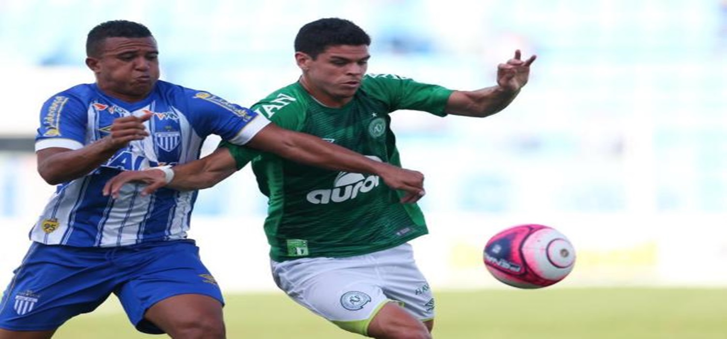 Na despedida do Catarinense, Avaí sofre o empate no final do jogo contra a Chapecoense