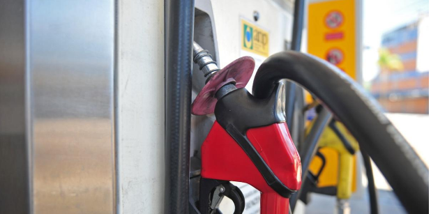 Petrobras anuncia reajuste de 18% na gasolina e 25% no diesel