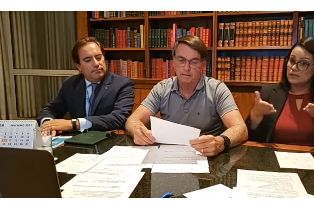 Bolsonaro: auxílio deve voltar em março, com parcelas de R$ 250