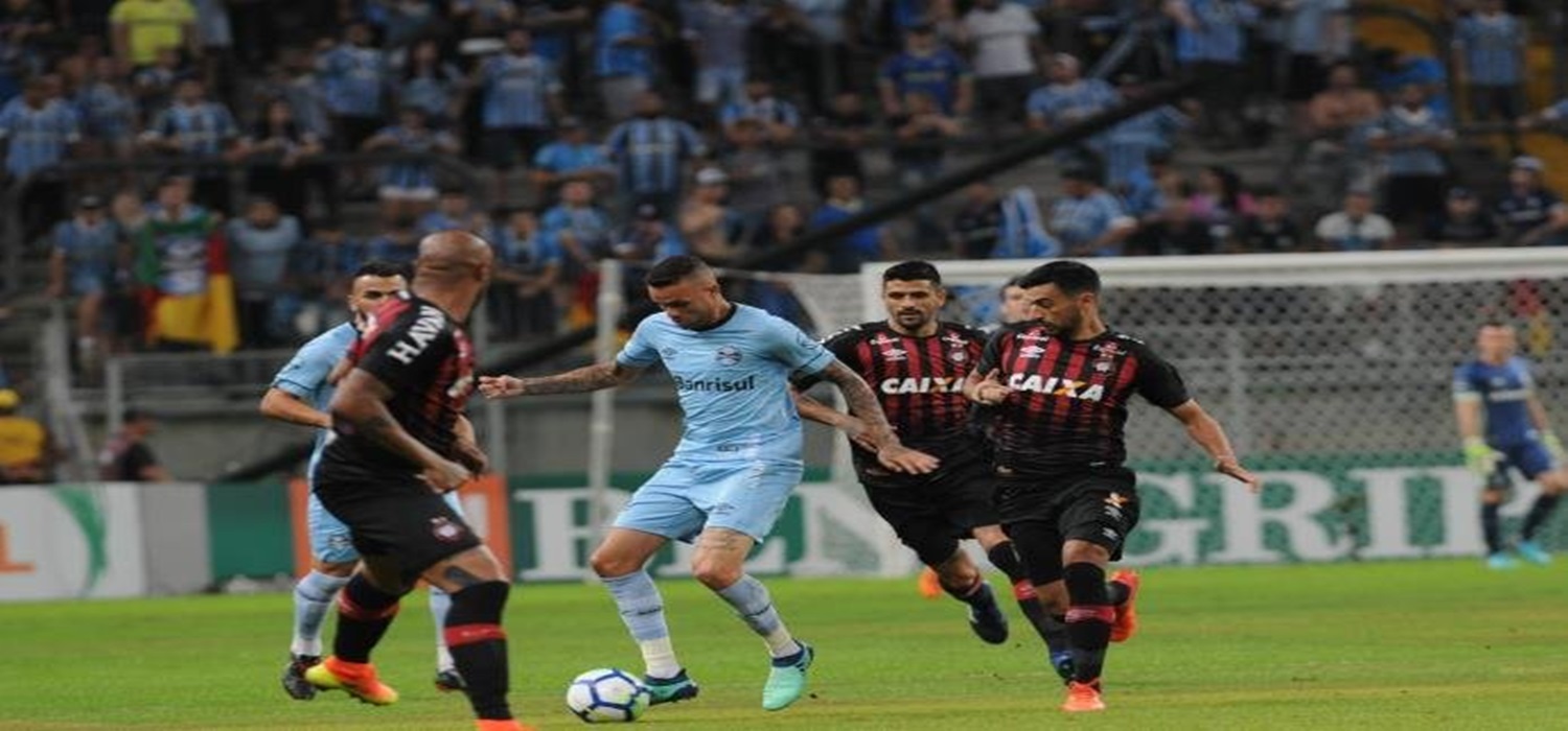 Grêmio e Atlético-PR empatam em bom jogo na Arena