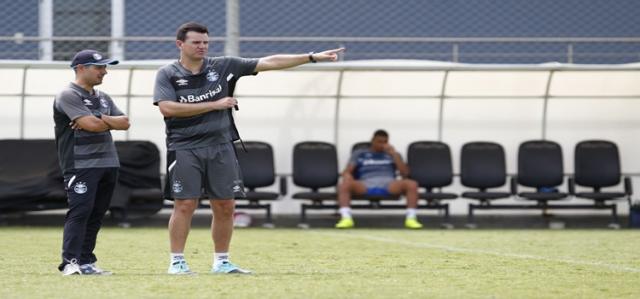 Grêmio mantém sistema de Renato em time B e tenta replicar modelo no Gauchão.