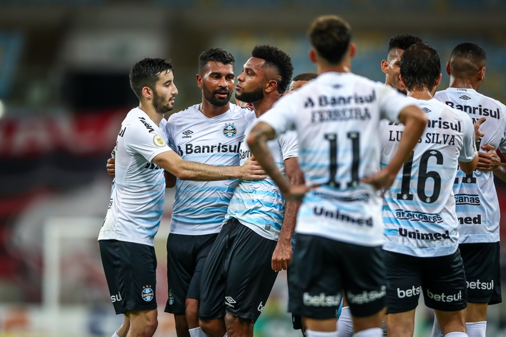 Com gol de Borja, Grêmio vence o Flamengo, no Maracanã