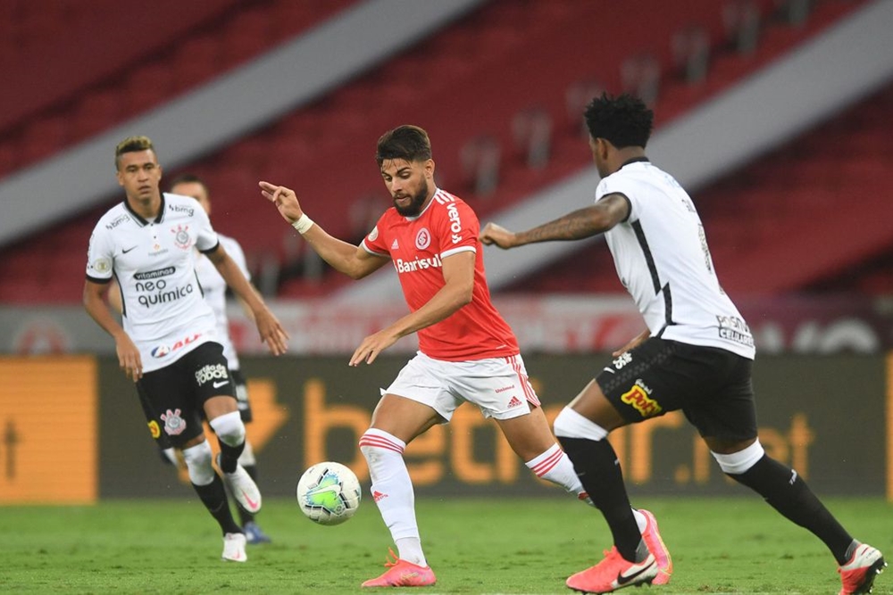 Inter fica no empate com o Corinthians e acaba Brasileiro em segundo