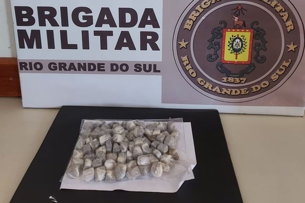 BM apreende 74 porções de maconha arremessadas para o interior do presídio de Três Passos