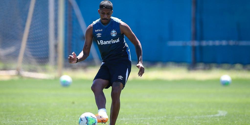 Grêmio finaliza preparação para enfrentar o Cuiabá pela Copa do Brasil