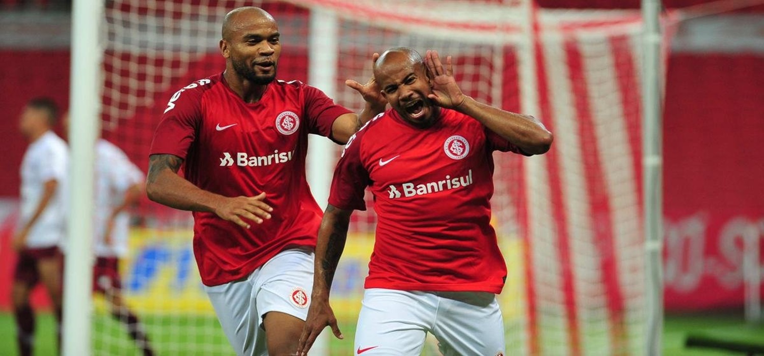 Vaiado antes de entrar em campo, Patrick marca nos minutos finais e garante vitória do Inter