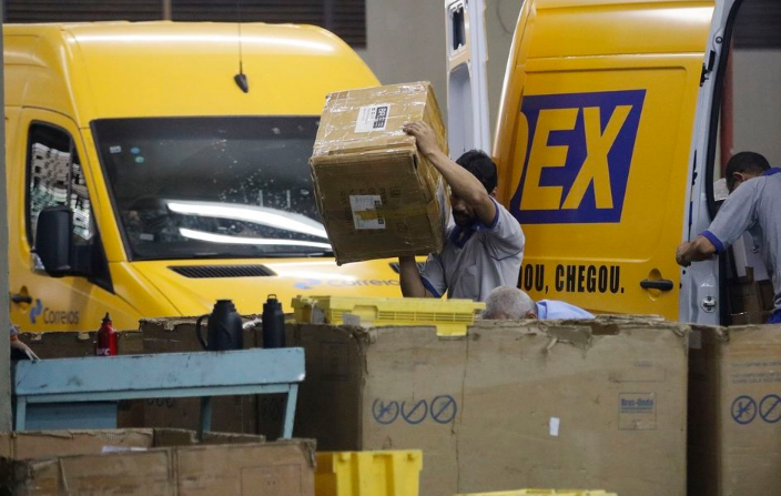 Correios realizam leilão de 41 mil itens que não puderam ser entregues