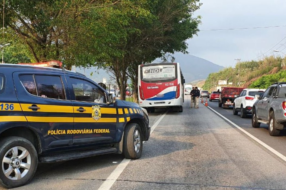 Acidentes de trânsito no feriado de Finados deixam 86 mortos no Brasil